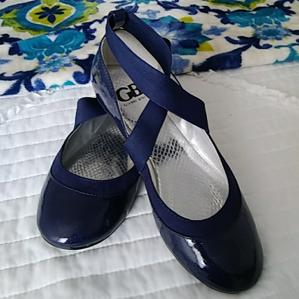 Gianni Bini Ballerina style flats